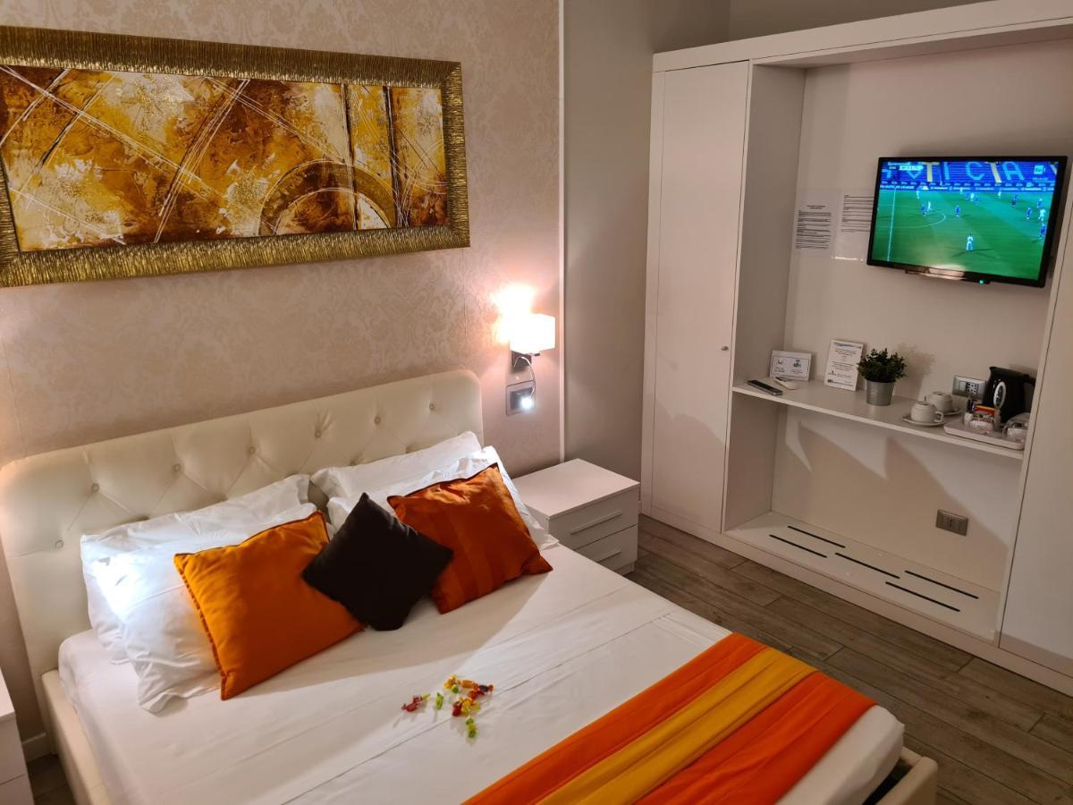B&B Gardacharme Дезенцано-дель-Гарда Екстер'єр фото